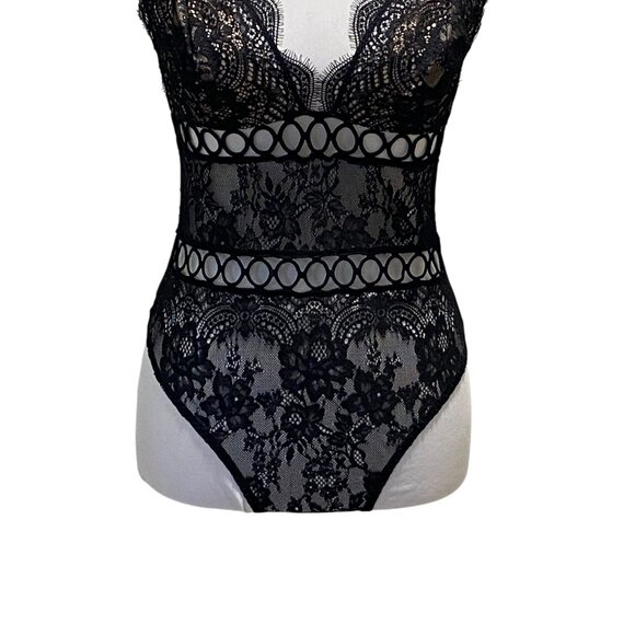 Victoria’s Secret Deep V Lace Teddy/Bodysuit Black Size M NWT Whimsigoth Fairy - Picture 6 of 13